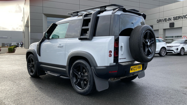 Land Rover Defender 90 Diesel 3.0 D250 Hard Top SE Auto